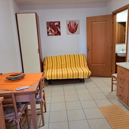 Casa Vacanze Il Giardino Dei Girasoli Marina di Ragusa Kültér fotó