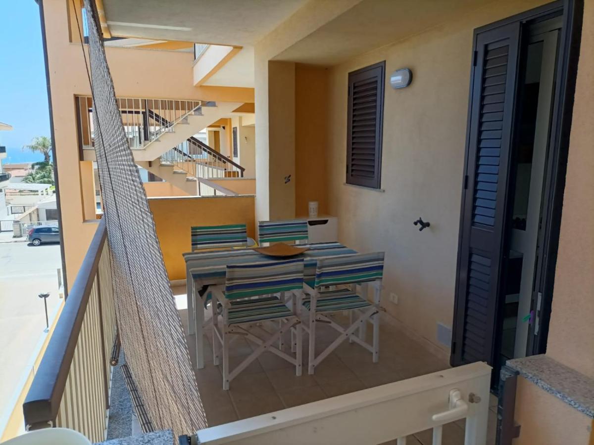 Casa Vacanze Il Giardino Dei Girasoli Marina di Ragusa Kültér fotó