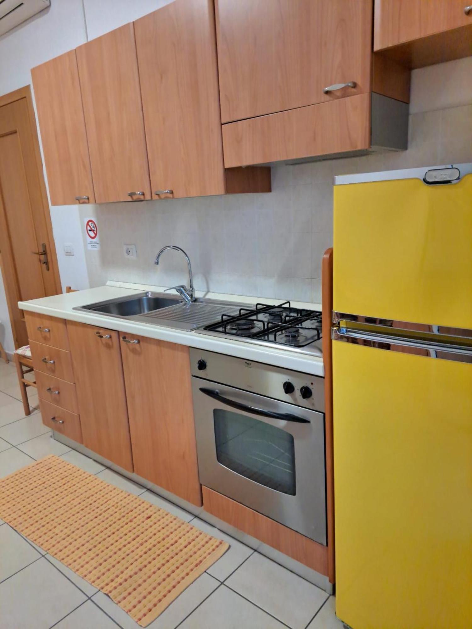 Casa Vacanze Il Giardino Dei Girasoli Marina di Ragusa Kültér fotó